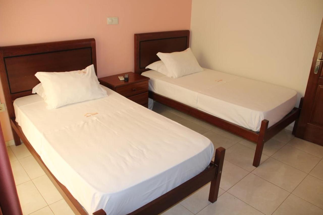 Restaurante Residencial Nova Cidade ปอร์โตโนโว ภายนอก รูปภาพ