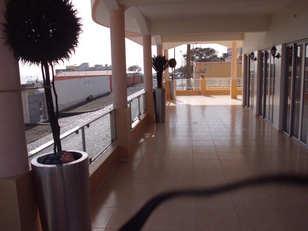 Restaurante Residencial Nova Cidade ปอร์โตโนโว ภายนอก รูปภาพ